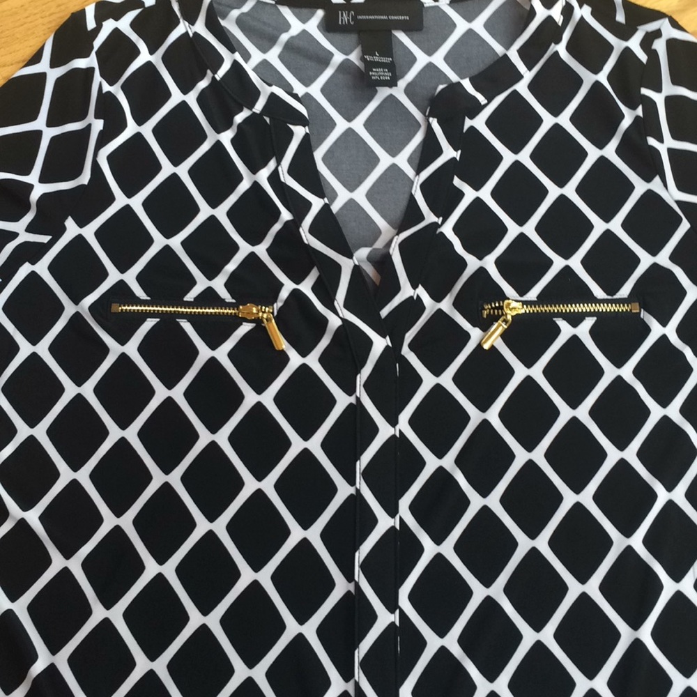 INC V-neck career top - Picture 8 of 8